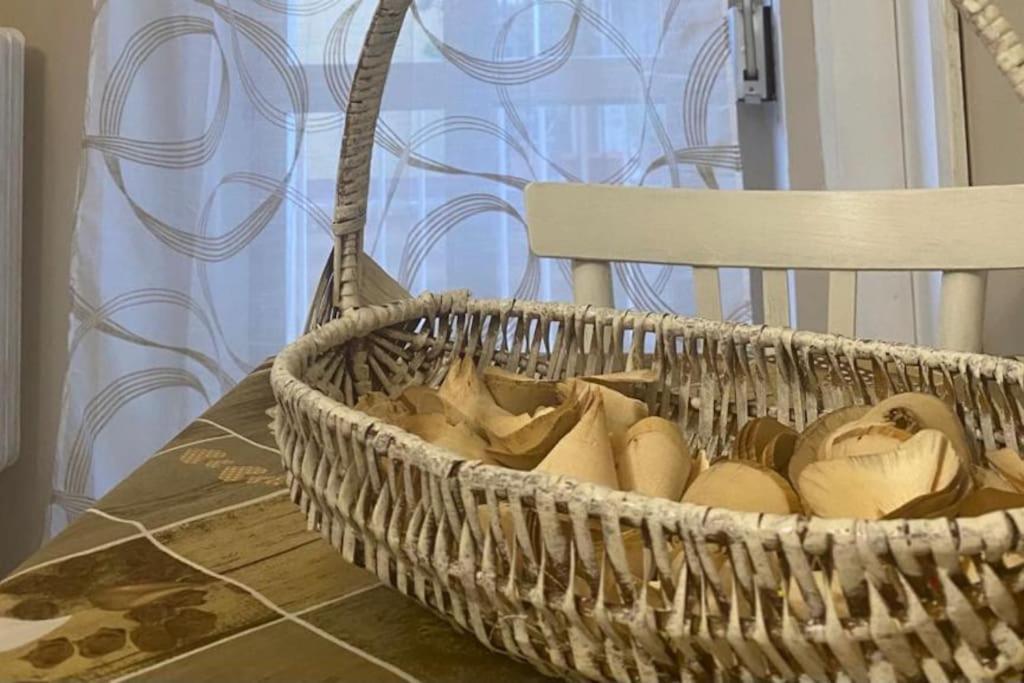 B&B Palazzo Veliero Al Castello Torremaggiore Екстер'єр фото