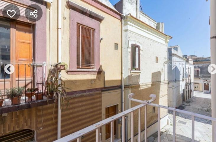 B&B Palazzo Veliero Al Castello Torremaggiore Екстер'єр фото