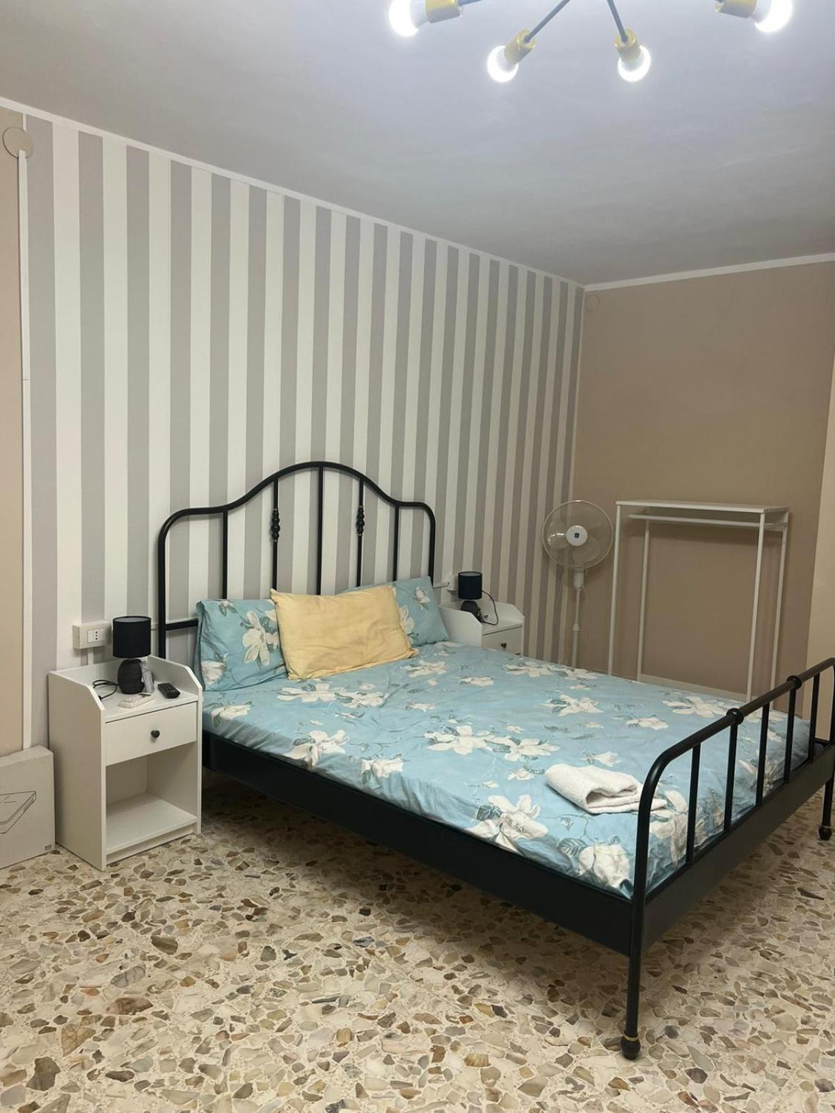 B&B Palazzo Veliero Al Castello Torremaggiore Екстер'єр фото